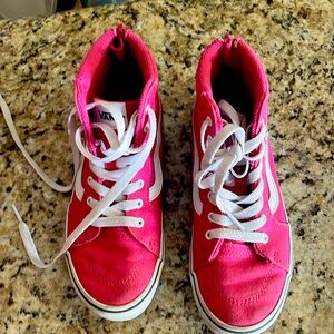 High top pink Vans